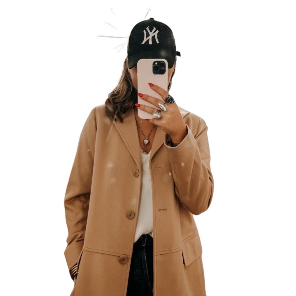 Lafayette 148 New York Vintage Cashmere Blazer! Excellent condition.
